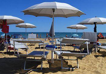 Hotel Mare Live Lido di Jesolo Exterior foto