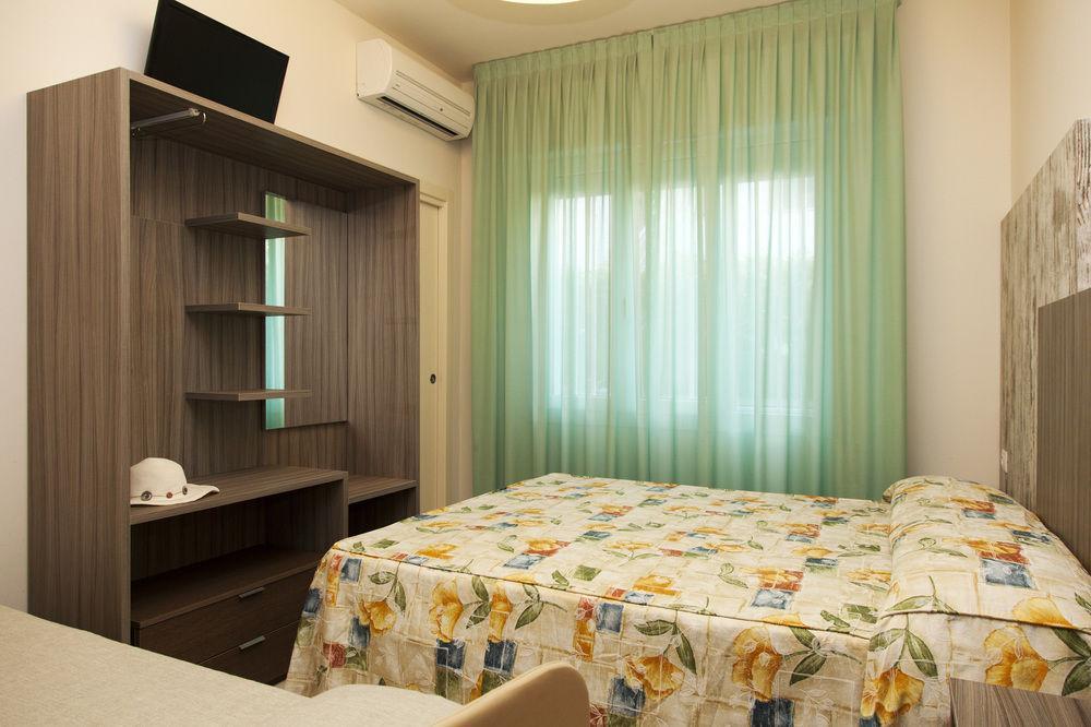 Hotel Mare Live Lido di Jesolo Exterior foto